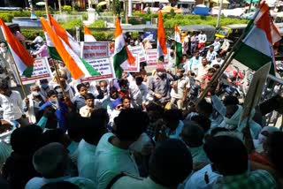 Congress leaders opposing the agricultural bill