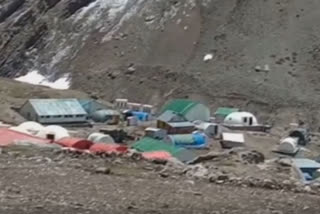 lipulekh pass pithoragarh news indo china indo china dispute border dispute chinese soldiers waving flag china warning removal tin sheds indian army china lipulekh lipulekh border lipulekh border dispute lipulekh road லிபுலேக் சாலை இந்தியா சீனா எல்லை பிரச்னை சீனப்படை இந்தோ சீனா எல்லை