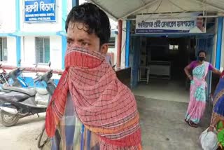 Migrant worker beats up civic volunteers in Raiganj