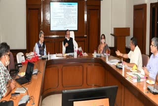 jaipur news, Minister BD Kalla holds review meeting 