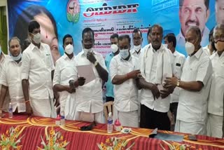 ammk leader joins home admk with followers