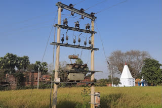 गांव की बत्ती गुल