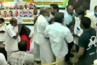Puducherry: Ruckus ensued during Congress Election Committee meet after a party leader waved DMK Party flag