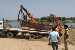 आम्बा बांध पर खनिज विभाग के अधिकारी तैनात, Officers of Department of Minerals posted at Amba Dam