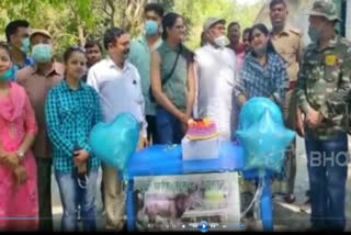 Kanpur zoological park celebrates Lion's birthday