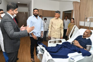 tdp-chief-chandrababu-visited-bojjala-gopalakrishna-reddy-in-hospital