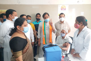 rajyasabha mp gvl narasimha rao arrives at district hospital