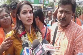 -tanushre-chakraborty-is-campaigning-in-howrah-shampur