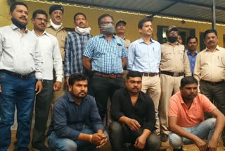 Excise Department has taken action and seized 549 cases of liquor in jagdalpur