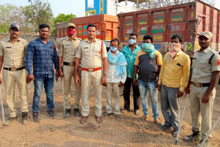 Police have seized 4 sand lorries carrying heavy loads in Bhupalpally