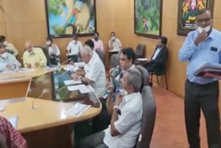 high-level-meeting-led-by-cm-ydiyurappa-started-in-bangalore