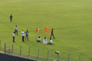 people from Kolhapur enter the cricket ground in Pune for demanding that Jagdamba sword be brought to India