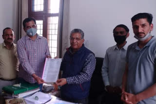 Himachal Pradesh All Contract Employees Federation Delegation met with MLA