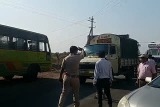 Intensive check in Maharashtra-Karnataka border due to Covid
