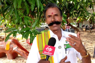 K Padmarajan Pinarayi Vijayan Dharmadom candidate Kerala election தேர்தல் மன்னன் பத்மராஜன் தேர்தல் தர்மடம் ராகுல் காந்தி நரேந்திர மோடி