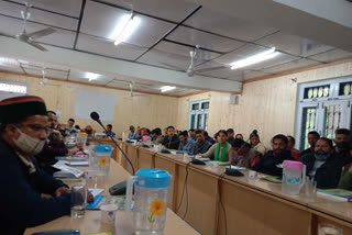 Training camp for Panchayat representatives running in Rampur development block