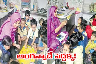 a-woman-help-to-poor-children-in-rajasthan-when-she-is-in-very-poor-situation