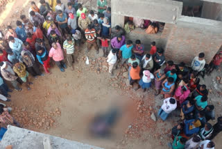 Dead body of guard found in suspicious condition in latehar