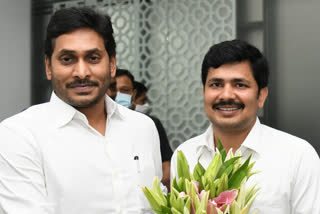 ysrcp tirupati mp candidate gurumurthy