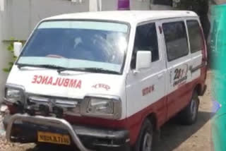 ambulance crushed 5 people sleeping on the side of the road in Buldana