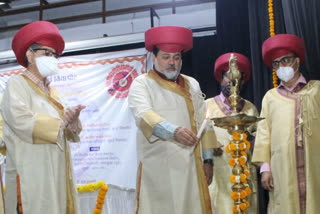 The graduation ceremony of Mumbai University's Institute of Distance and Open Studies (Idol) was held on Wednesday