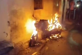 case of assault in Ajmer, case of burning of bike in Ajmer