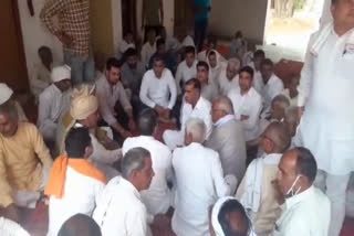 farmers-organized-panchayat-against-dushyant-chautala-program-in-nariala-village-faridabad