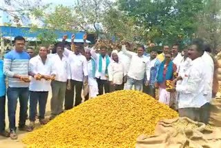 pasupu Farmers expressed concerns in Nizamabad Agricultural Market