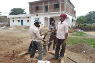 phe department improving hand pumps and water tanks in dhamtari