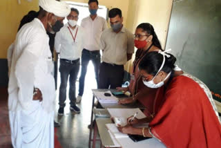 Corona Vaccination in Jalore, Jalore collector inspected