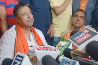 mukul-roy-in-krishnanagar-after-becoming-candidate