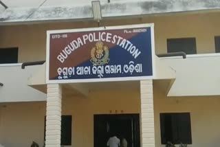 ରାସ୍ତା କଡରୁ ନବଜାତ ଶିଶୁ ଉଦ୍ଧାର