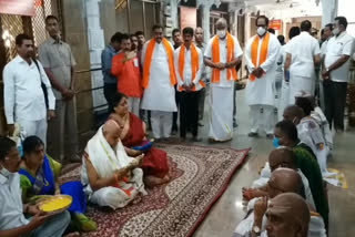 Tammineni Sitaram visited Annavaram Satyanarayana Swami