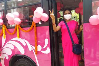 Women of Ranchi will travel in pink buses