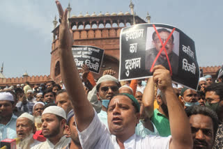 Muslims protests against Wasim Rizvi, clerics demands arrest under NSA