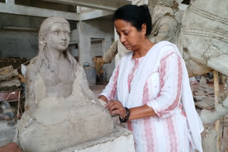 लक्ष्मी कुर्रे दुर्ग , sculptor in durg