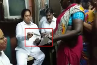 AIADMK handing out 'cash for votes' from Chepauk constituency