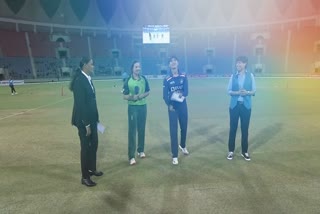 SA women win toss, elect to field in 1st T20 vs India