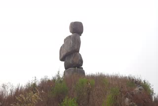 BALANCING ROCKS OF KANKER