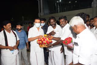 AIADMK organising secretary joins DMk before MK Stalin