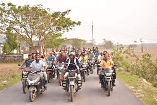 গুৰুজ্যোতি দাসৰ সমৰ্থনত মঙলদৈত বিশাল বাইক ৰেলী