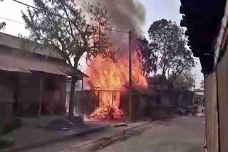 many-houses-burnt-due-to-fire-in-sahibganj