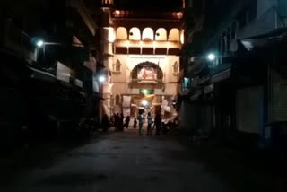 नाइट कर्फ्यू में पुलिस कप्तान ने किया दरगाह दौरा,Police captain visits Dargah in night curfew