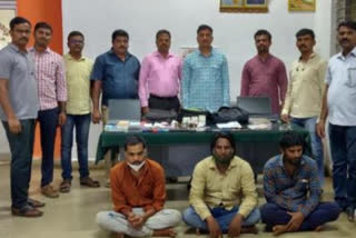 Three cyber fraudsters arrested in Hubli