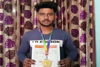 giridih outstanding shooter Shahnawaz will not participate in national competition due to board exams