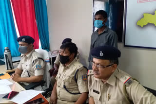 Youth Prince asking for extortion arrested in Dumka