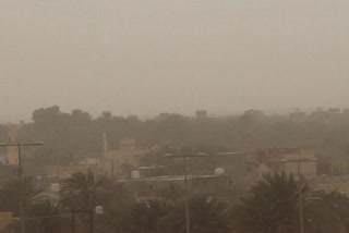 lighting poles fall down in Libya due to Sandstorm