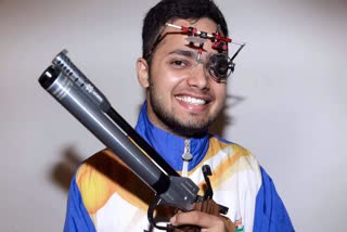 manish narwal scripts history by winning a gold medal in para shootinmg world cup