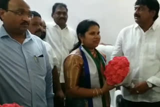 Adilakshmi takes over as Narsipatnam Chairperson in