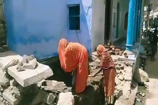 widow woman,  toilet construction prevent